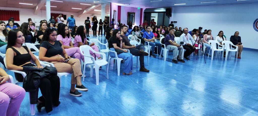 Em palestra especializada, UCP encerra Outubro Rosa em Pedro Juan Caballero